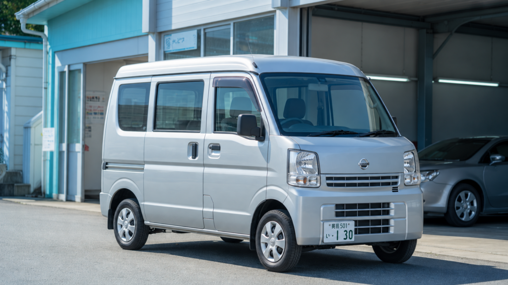 「軽バン 燃費」|実燃費の見方と維持費への影響